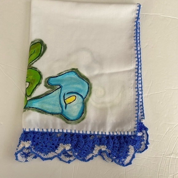 Hand embroidery 🪡 🧵 to wrap tortillas - Picture 2 of 9